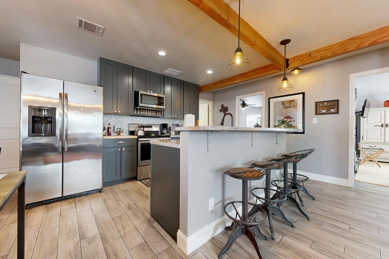 Meadow Creek Cottage Wimberley Exteriör bild