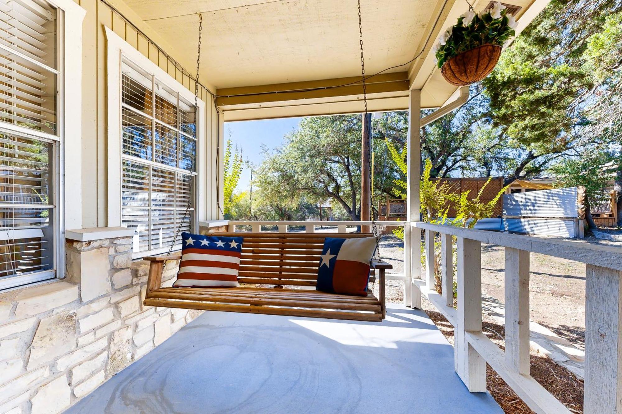 Meadow Creek Cottage Wimberley Exteriör bild